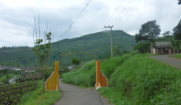 Desa di jalur Nongkojajar - Malang